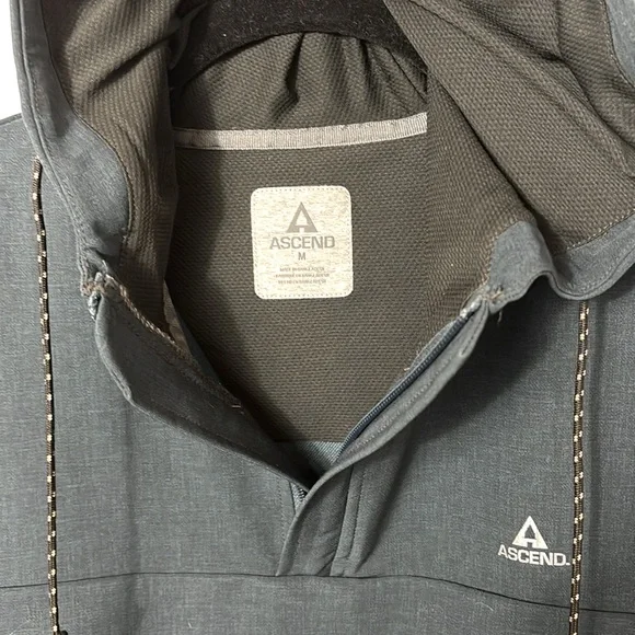 Ascend men’s jacket Size‎ M - Picture 2 of 6